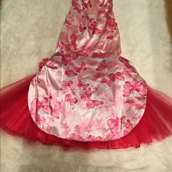 Vintage 2005 Hot Pink mermaid style strapless butterfly print gown with kickout - Picture 6 of 15
